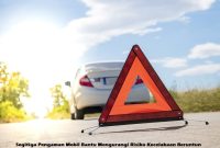 Segitiga Pengaman Mobil Bantu Mengurangi Risiko Kecelakaan Beruntun Segitiga Pengaman Mobil